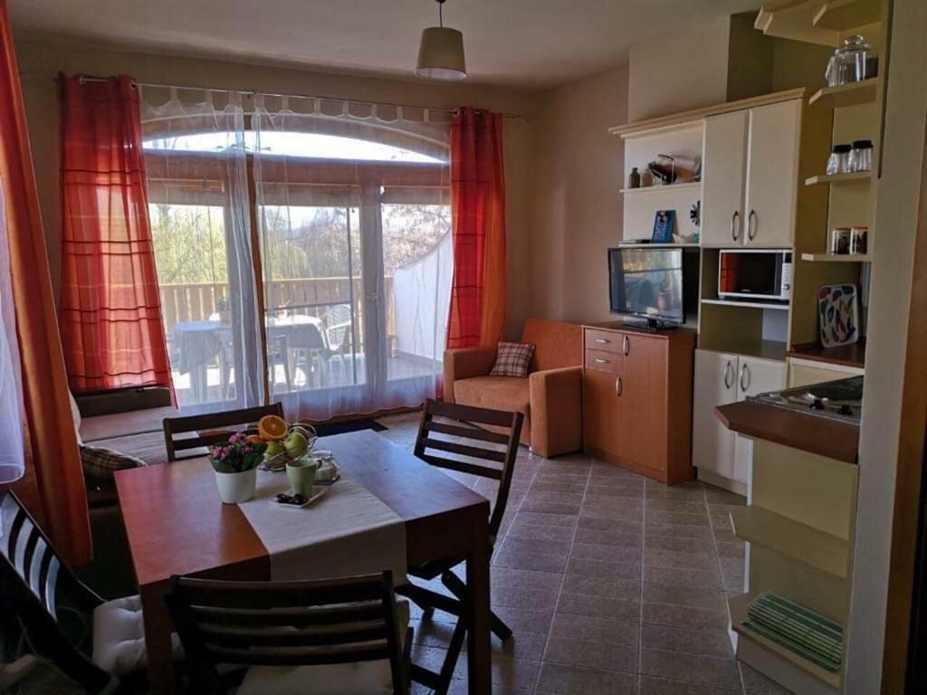 Horvath Apartman Fonyod Lejlighed Eksteriør billede